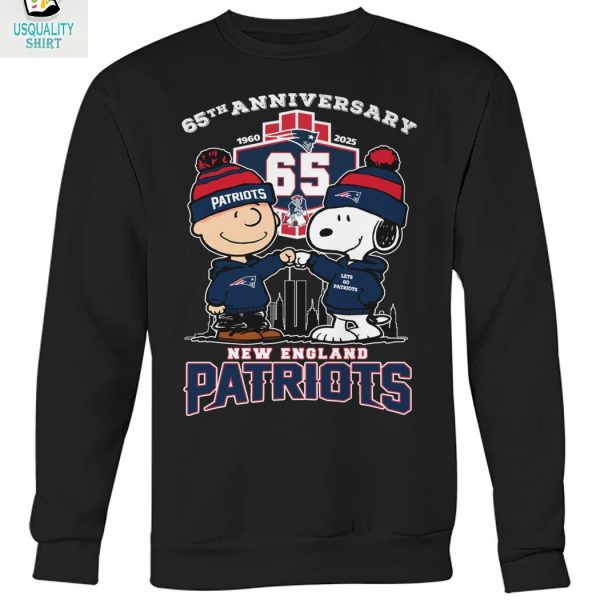 New England Patriots x Snoopy Peanuts 65th Anniversary 2025 T Shirt